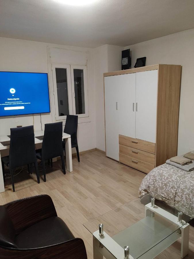 Tomy Appartement Koper Buitenkant foto